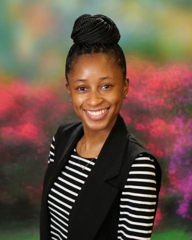 Photo of Linda Nnaji, LCPC