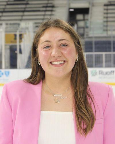 Portrait of Allison Brehm