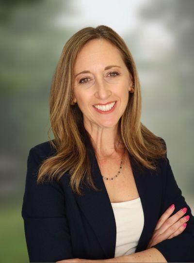 Portrait of Heather Teitelbaum, MS, PA-C