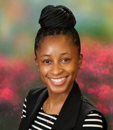 Portrait of Linda Nnaji, LCPC