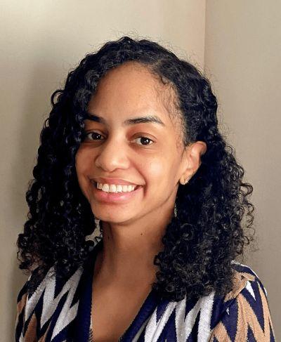 Portrait of Rhaeza Bruce, LCSW-C, LICSW